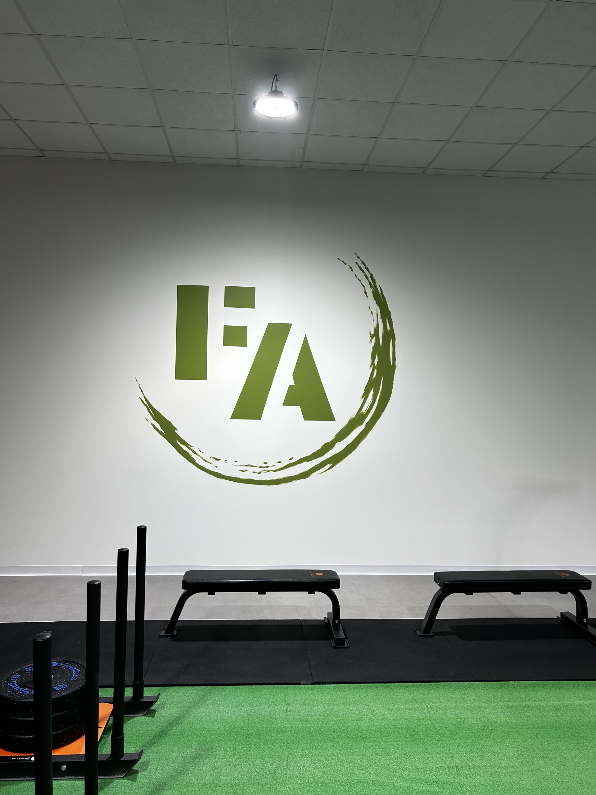 peinture murale logo salle de sport